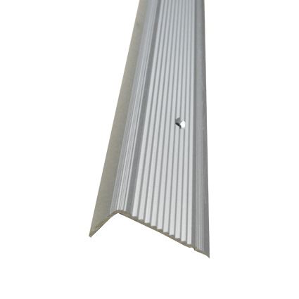 ochranná lišta na hranu schodu na priskrutkovanie, profil 45 x 23 mm, eloxovaný hliník