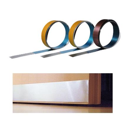 okopný samolepící plech dveřní OP, černý, metráž, výška 150 mm